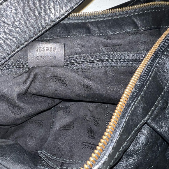 Authentic Gucci Black Guccissima Leather Sukey Hobo - Picture 8 of 11